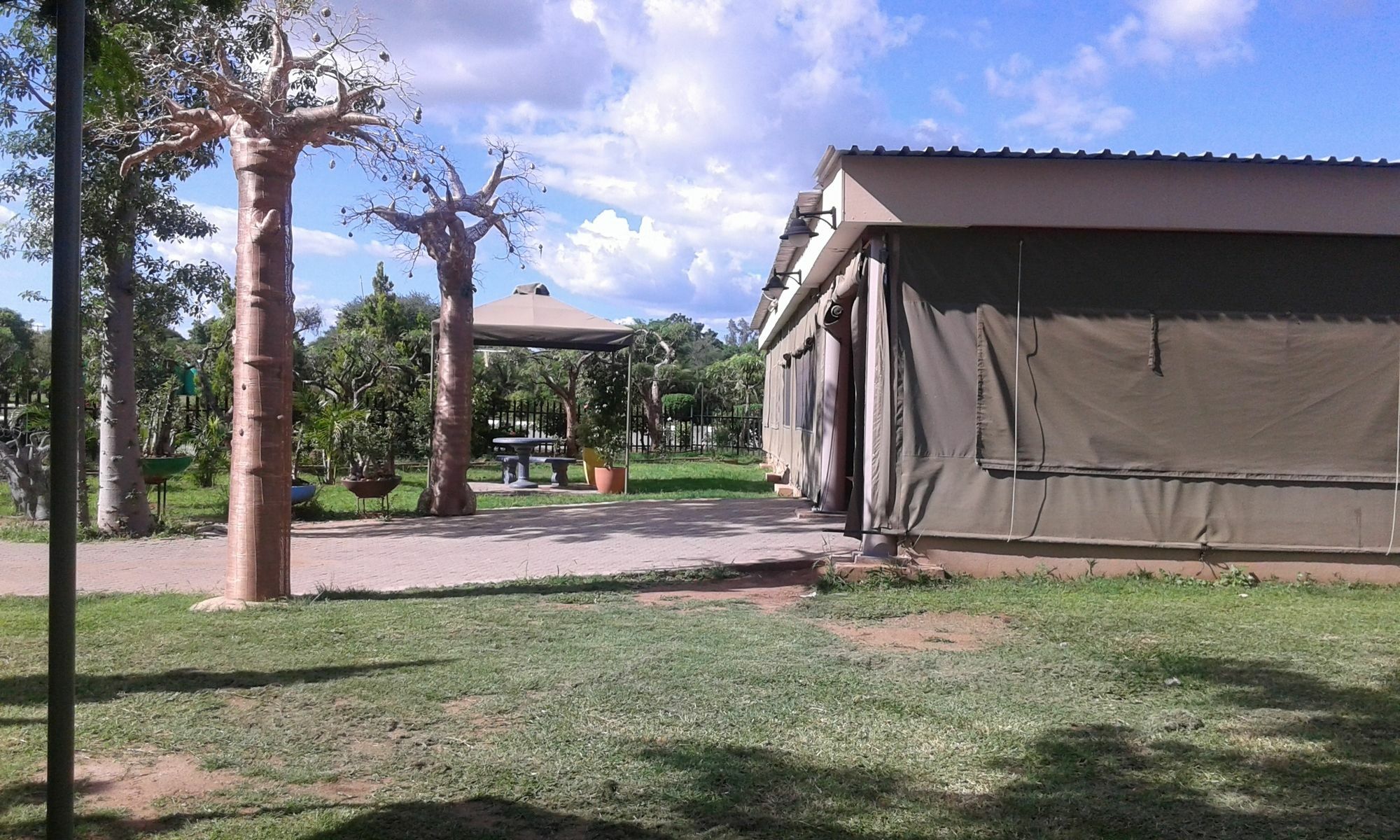 Adansonia Hotel Francistown Exterior photo